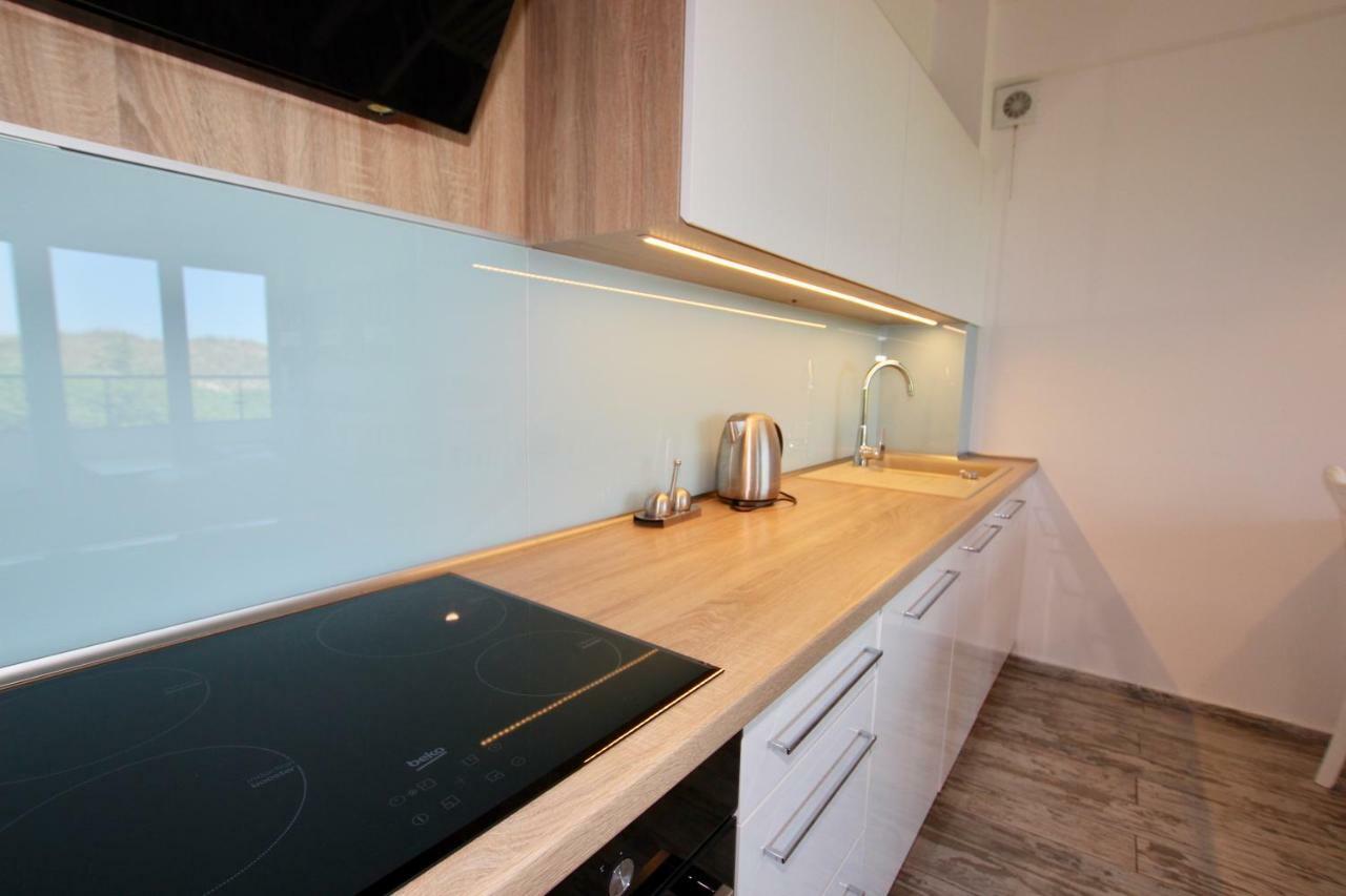 Apartamenty Amon Z Widokiem Na Morze Darlowko Ngoại thất bức ảnh